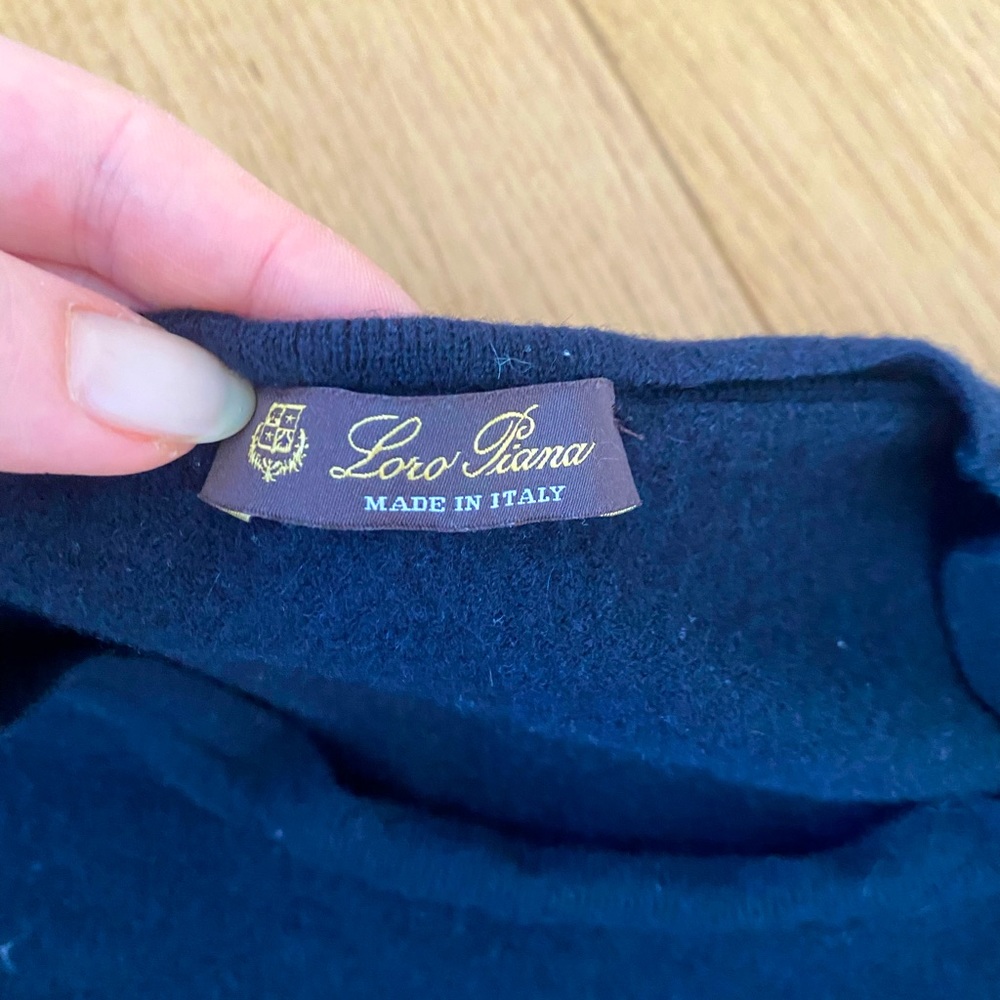 Loro piana, XS sweater, good condition